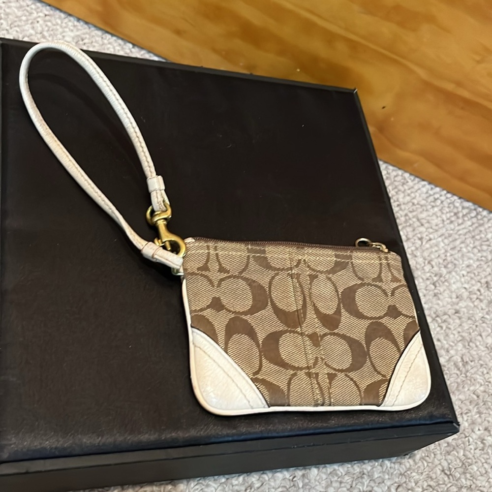 Coach Wristlet - Picture 2 of 7